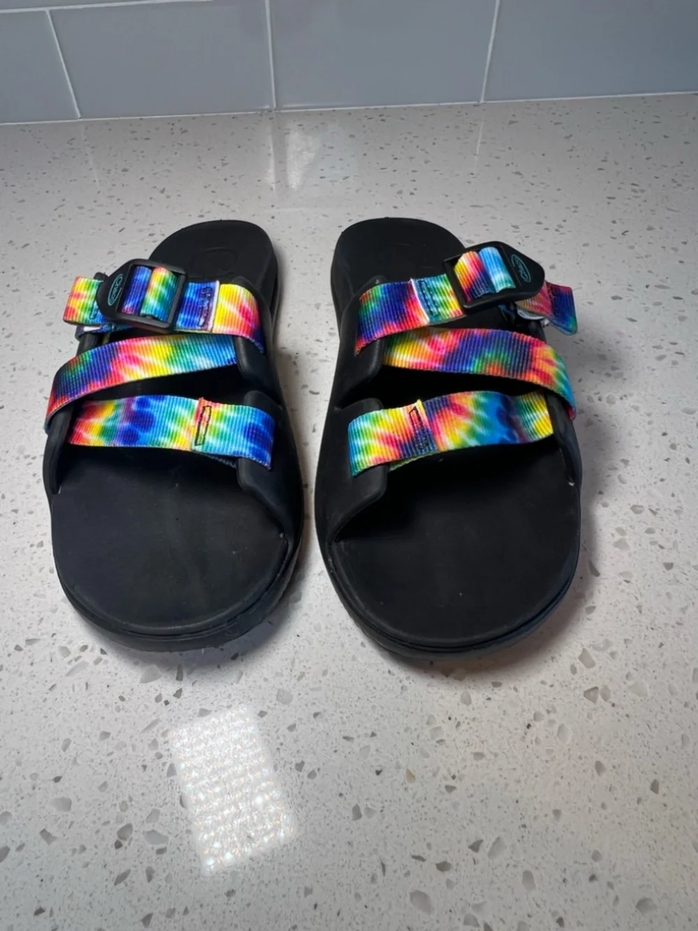 Chaco Chillos Slides Shoes Black Rainbow Tie Dye Adjustable Beach Pool Kids Sz 5